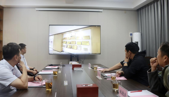 国信建投集团、内蒙古元亨培训学校莅临我校参观交流